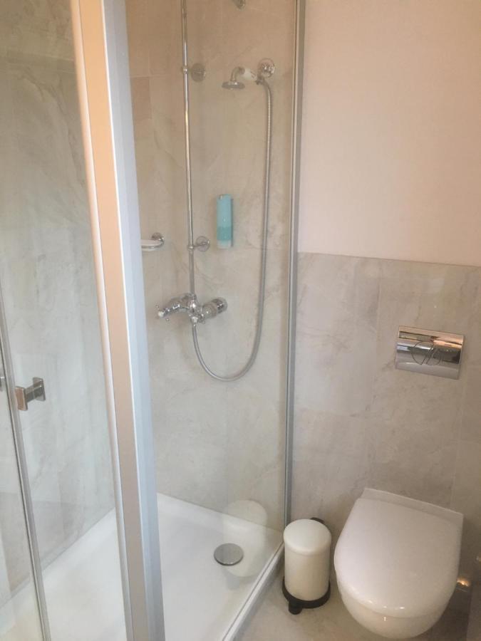 B&B Fiddler'S Inn Neuruppin Luaran gambar