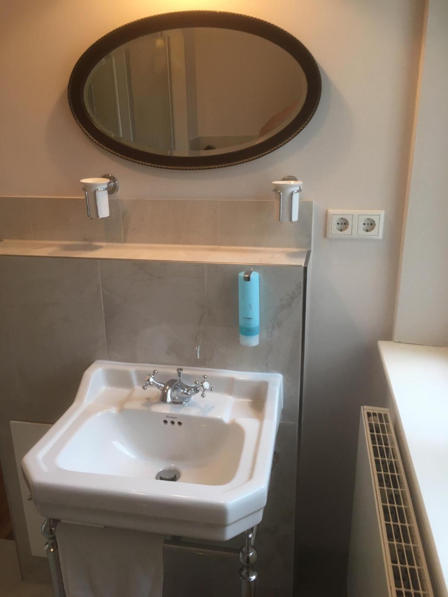B&B Fiddler'S Inn Neuruppin Bilik gambar