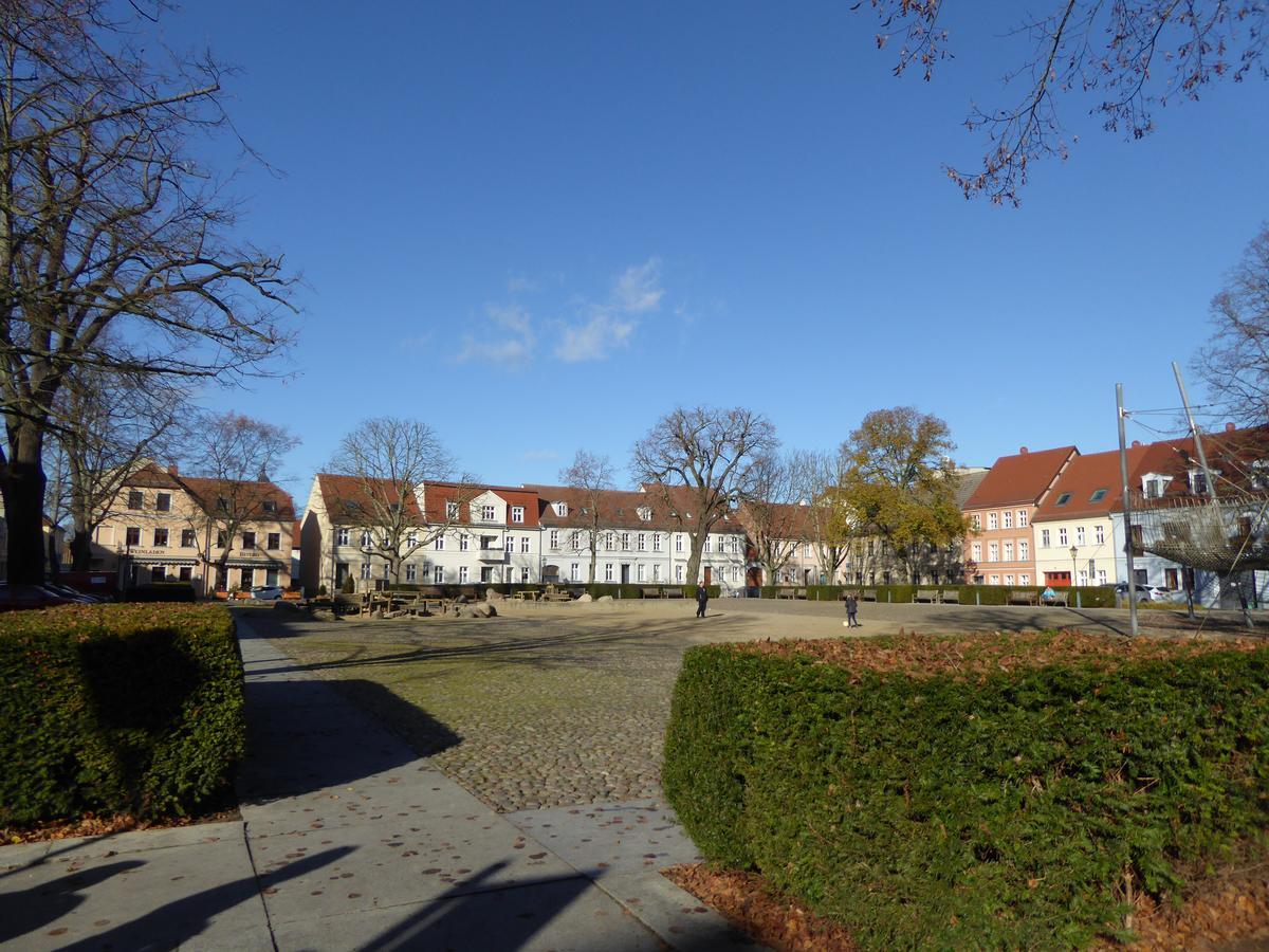 B&B Fiddler'S Inn Neuruppin Luaran gambar