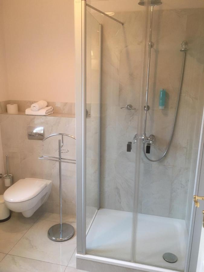 B&B Fiddler'S Inn Neuruppin Luaran gambar