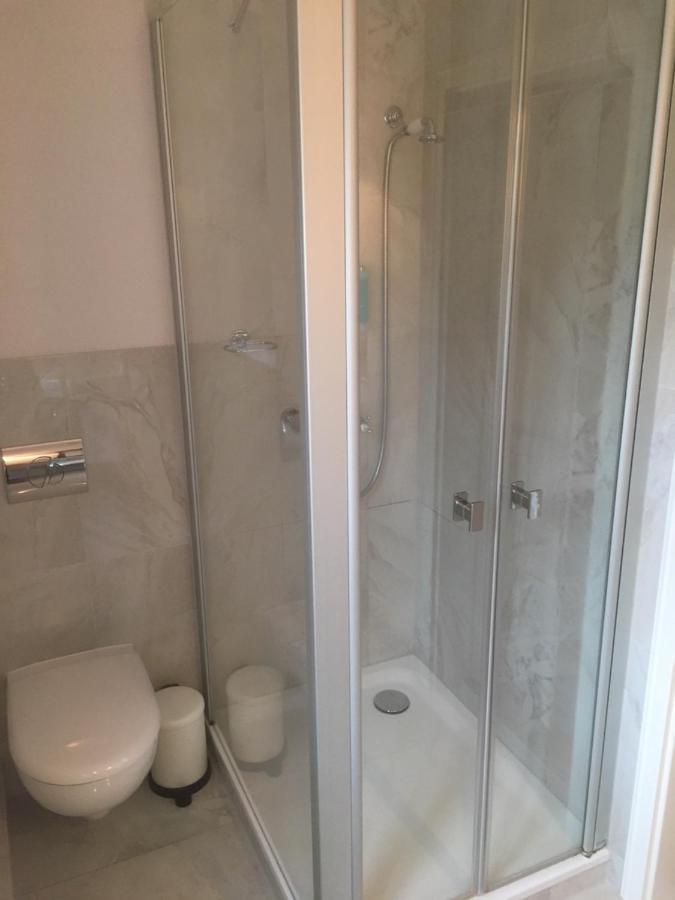 B&B Fiddler'S Inn Neuruppin Luaran gambar
